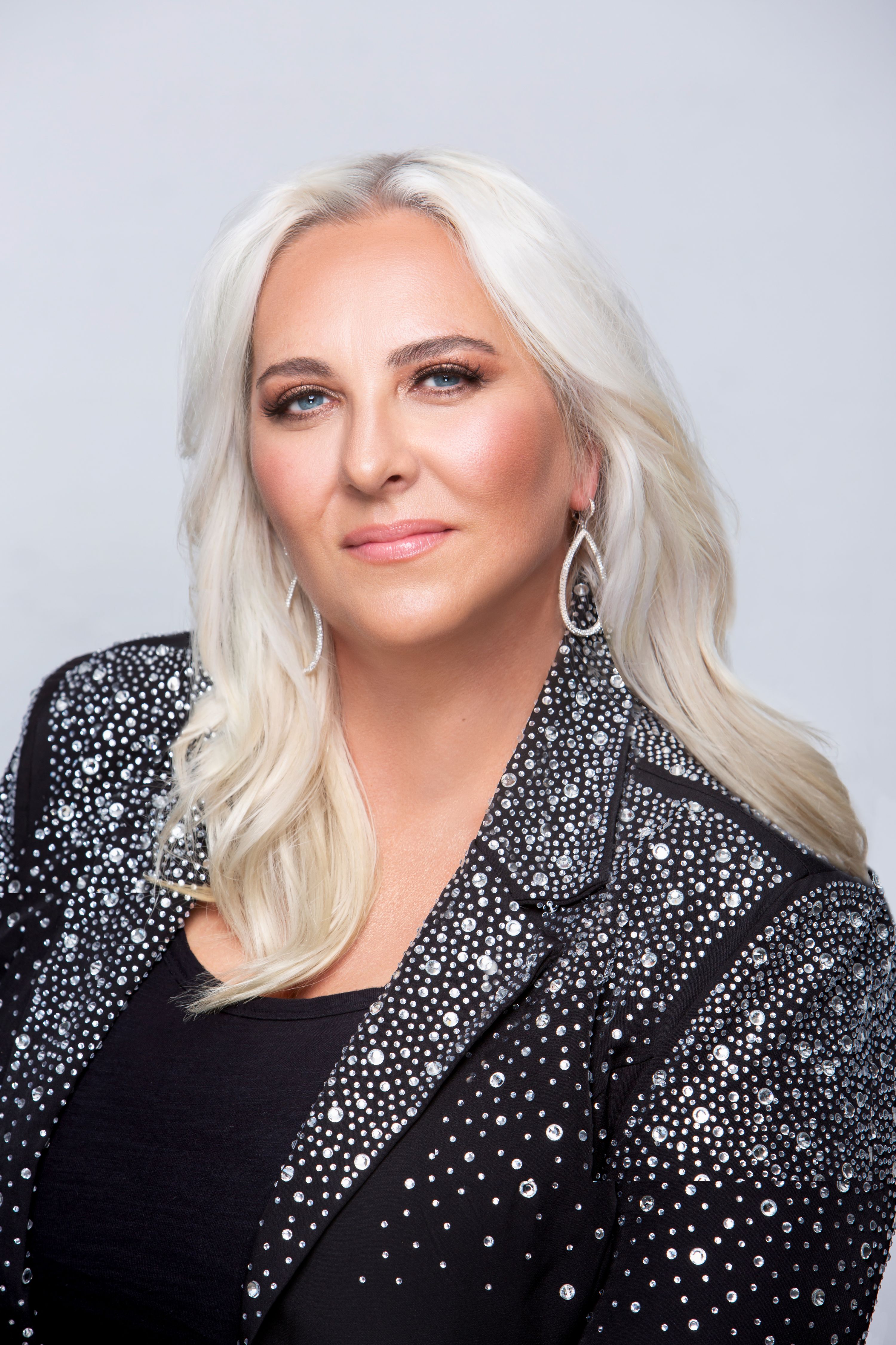 Dr. Julie Ducharme